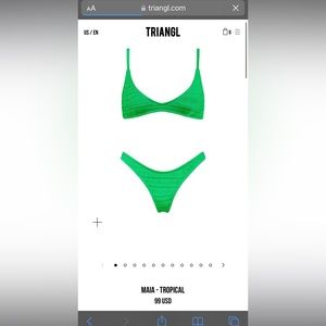 BRAND NEW TRIANGL SWIMSUIT💚 Top M Bottoms L (runs small)